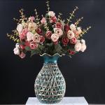 Kunstblumen Künstliche Blumen mit Topf, künstliche Seidenrose mit Harzvase für Heimbüro-Dekoration, Tischdekoration, Badezimmer-Ornamente für jeden Anlass