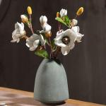 Kunstblumen Künstliche Retro-Magnolienblume mit Vase – Seidensimulationsblüte für Zuhause, Veranda und Event-Dekoration – lebensecht für jeden Anlass