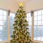 1,5 m kerstboom lichtketting met ring, 8 slingers en kerstboompiek ster, 210 LED kerstboomverlichting binnen met 8 modi, warm wit