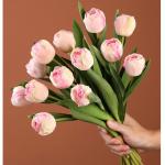 Kunstblumen Elegante künstliche Tulpenblumen in Vase – lebensechte Seidenstoff-Blumendekoration für Wohnzimmer, Hochzeitsdekoration für jeden Anlass