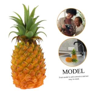 2St simulierte Ananas-Ornamente Küchensimulation Ananas realistische gefälschte Ananasornamente Ananas Attrappe für Schaufenster Kunst Ananas für Hausdekoration Spielzeug Harz