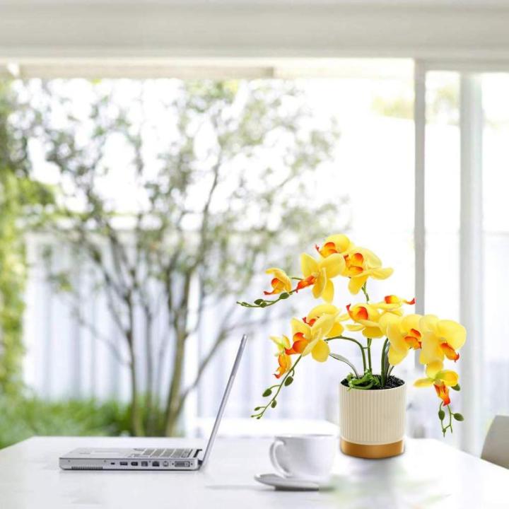 Künstliche Blume, Phalaenopsis-Bonsai-Dekoration, künstliche Orchidee, lebensechte künstliche Blume, Display in Weißgold-Topf (gelb)