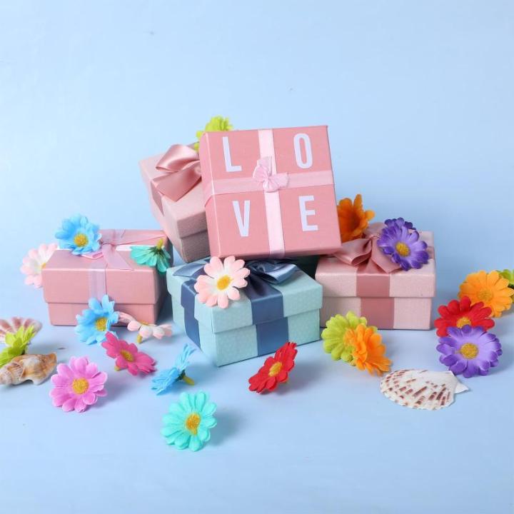 180 stuks Kunstmatige Bloemhoofden Madeliefje Bloemen Hoofden Mini Multi Kleuren Ambachten Stof Bloemen Diverse Decoratieve Bloemen Voor Bruiloft Haar Cap Krans Bruids Feest Thuis 