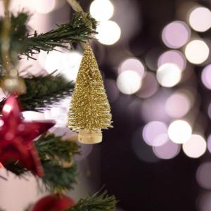 12 Weihnachtsbaum Deko Künstliche Mini-Weihnachtsbäume Aus Sisal,Miniatur Tannenbaum Baum Für Handwerk, Dekoration, Tischdekoration Miniatur Tannenbaum