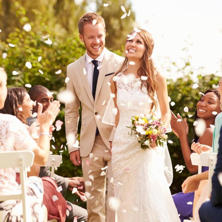 1200 stück Künstliche Rosenblätter, Romantische Rosenblätter Deko, Künstliche Rosenblüten Getrocknet für Hochzeit, Valentinstag, Jahrestag, Tischdekoration, Geburtstag, roma