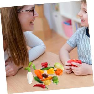 2 Sätze Gefälschtes Gemüse Schäumt Gemüse Modell Gefälschtes Display-Essen Falsches Scharfes Chili Kinderknallzeug Falsches Gemüse Gemüse-Modell-dekor Schaum 17 Stück * 2