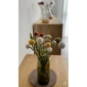 - Vilten bloemen boeket bloemen van vilt - boeket bloemen - Fair Trade - handgemaakt (woestijnzand), enkele bloem: 31cm