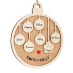 Gepersonaliseerde kersthangers met 6 namen - 2023 houten kerstboomversiering gepersonaliseerde familie, partner huisdier en vrienden