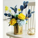 Kunstblumen Elegantes künstliches Rosen-Set in Keramikvase – lebensechte Kunstblumen für Wohnzimmer, Esstisch, Büro und Hochzeiten für jeden Anlass