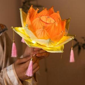 Künstliche handgehaltene Blumenkerzenlichter,Blumenkerzenlampe für das Mondfest und die asiatische Hochzeitsdekoration