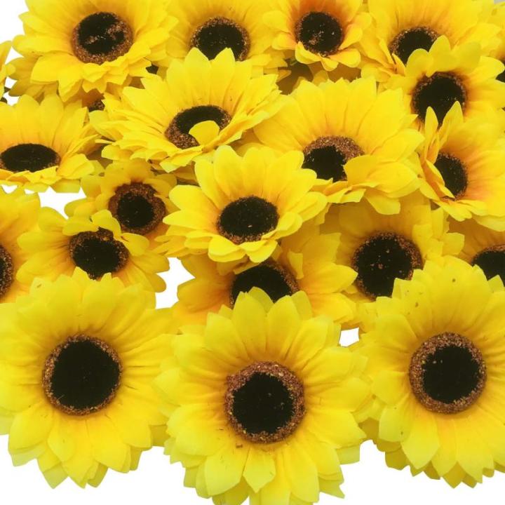 120 stuks kunstmatige zonnebloemhoofden faux zonnebloemhoofden in geel, 6,8 cm en 3,5 cm zonnebloemen zijde plastic planten voor huis tuin bruiloft feest decoratie krans DIY Craft