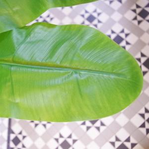 Künstliche Tropische Palme, realistisch