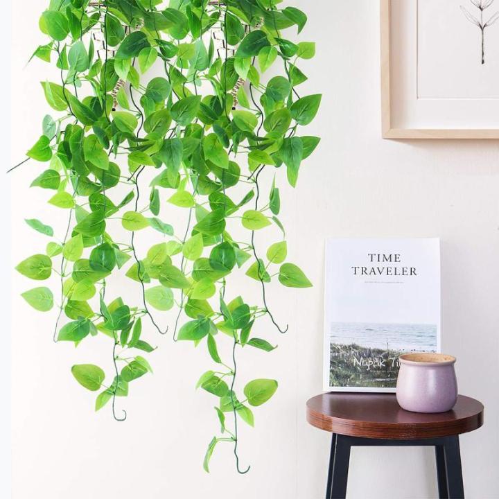 2 stuks kunstmatige hangende planten met manden, nep hangende klimop wijnstok muur opknoping planten groen voor huis tuin kamer bruiloft decoraties