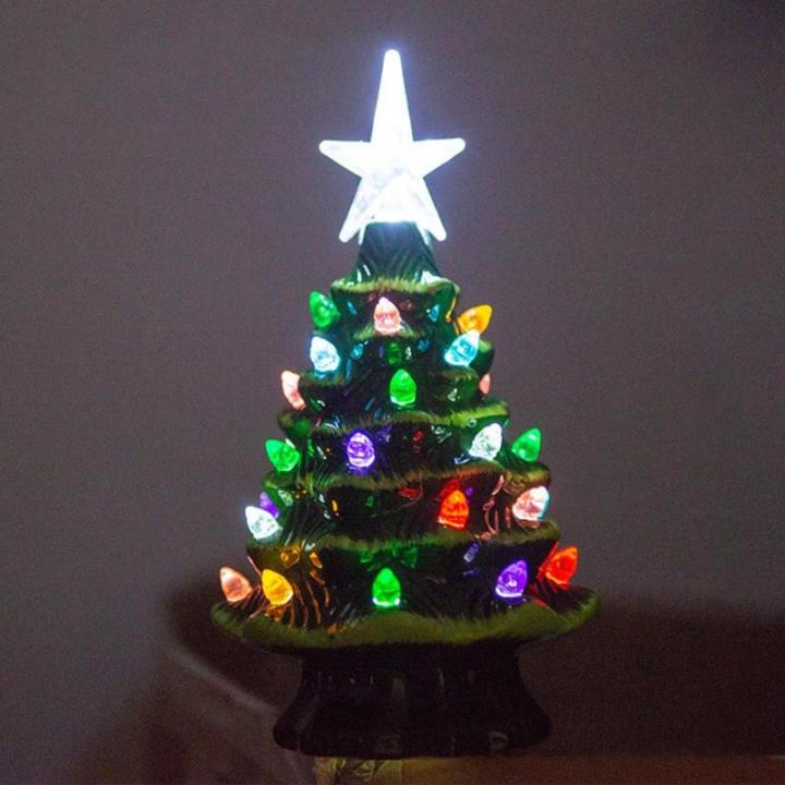 Grüner 10,5 x 18,8 cm großer Keramik-Weihnachtsbaumschmuck, handbemalter Keramik-Baum, beleuchteter Feiertagsmittelaufsatz mit bunten Lichtern
