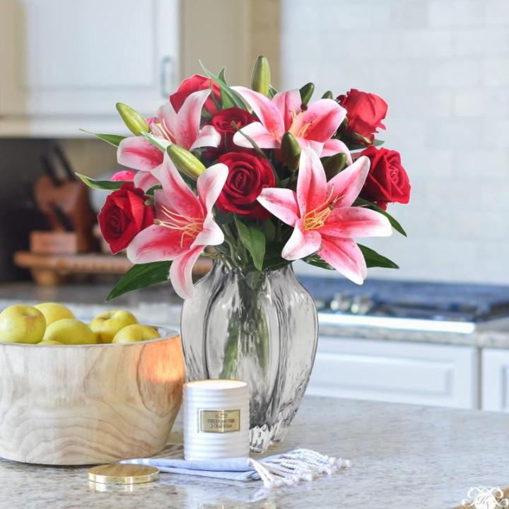 11xkünstliche Blumen, rote künstliche Rosen und rosa Tigerlilie, Seidenblumenstrauß für Hochzeit, Blumenarrangement, Geschenk, Party-Dekoration (Vasen nicht im Lieferumfang ent