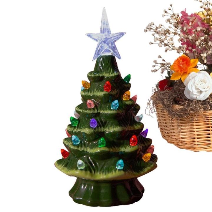 Grüner 10,5 x 18,8 cm großer Keramik-Weihnachtsbaumschmuck, handbemalter Keramik-Baum, beleuchteter Feiertagsmittelaufsatz mit bunten Lichtern