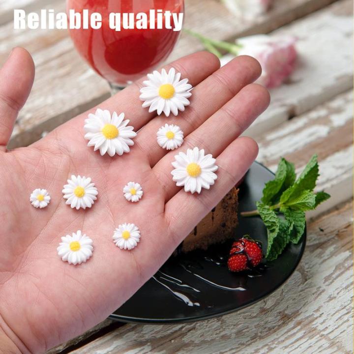 50st Resin Daisy Flower Charms, Plaksteen Hars Daisy Flowers Charms Mini Resin Daisy Flowers Daisy Resin Charms Daisy Embellishments Daisy Flowers for Crafts DIY Decoratie (5 Maten