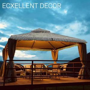 Künstliche Mexikanische Strohrolle Strohdachdekoration, Tiki-Bar-Hütten-Grasdachdekor, Künstliche Palmenstrohrolle Im Mexikanischen Stil Für Bar-Hütten-Gartenterrassen-Schirmb