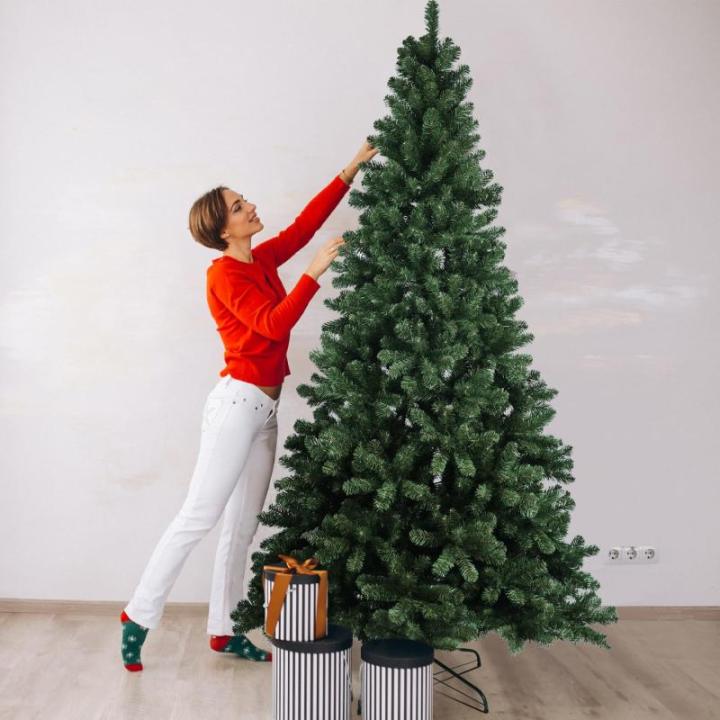 7,5 Fuß künstlicher Weihnachtsbaum mit 1480 PVC-Zweigen, Stabiler Metallständer, schneller Aufbau, automatisches Spreiz- und Schließdesign für einfache Weihnachtsdekoration (1