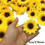 120 stuks kunstmatige zonnebloemhoofden faux zonnebloemhoofden in geel, 6,8 cm en 3,5 cm zonnebloemen zijde plastic planten voor huis tuin bruiloft feest decoratie krans DIY Craft