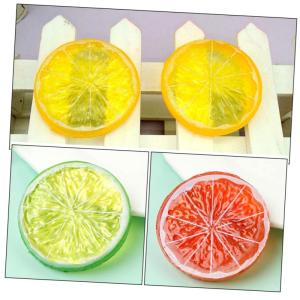 60 STK Nachahmung Einer Zitronenscheibe Getränk Künstliche Früchte Sommer Realistische Zitrone Früchte Fotorequisite Getrocknete Gepresste Früchte Grapefruitscheibenmodell PVC