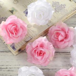 Kunstbloemkoppen, 50 stuks, kunstbloemen, rozen, voor bruiloft, feest, decoratie, doe-het-zelf (diameter 6 cm, wit en roze)