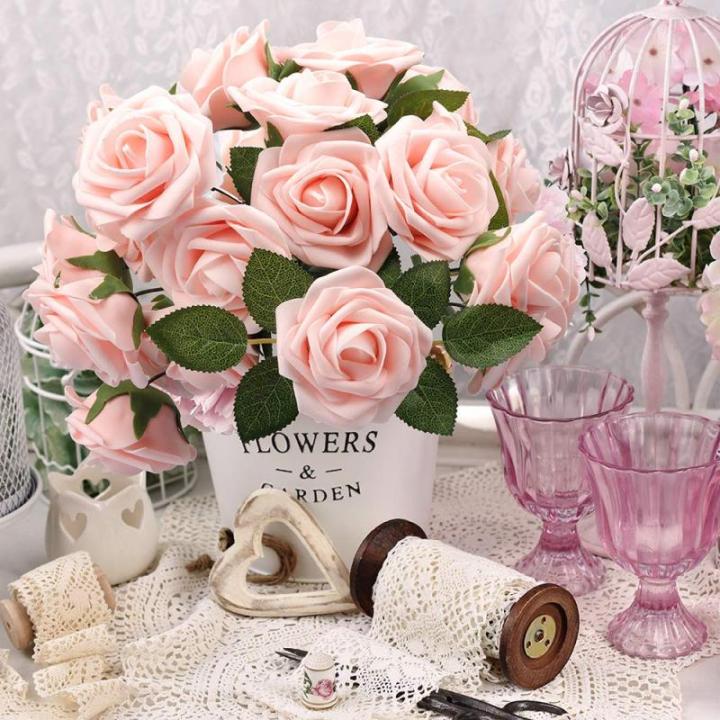 50Pcs künstliche Rosenblüten, erröten rosa Rosen Real Touch Foam gefälschte Rose Bulk mit Stiel für Hochzeitssträuße Mittelstücke Brautdusche Party Home DIY künstliche Blu