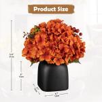 Kunstbloemen als echte kunstmatige hortensia, oranje, decoratieve bloemen met bessen, in zwarte keramische vaas, bloemstuk voor kantoor, woonkamer, badkamer, herfst, decoratie