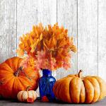 Künstliche Pflanzen Herbstblätter Zweige Kunstpflanzen Wetterfest Plastikpflanzen Dekopflanzen für Balkon Garten Herbst Tischdeko Hause Dekoration (4 STK)