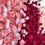 Wandpaneel Mit Künstlichen Hochzeitsblumen, Unterseite Aus Stoff, Weiß, Rot, Romantische Rose, Kunstseide, Floraler Hintergrund(2M*2M)