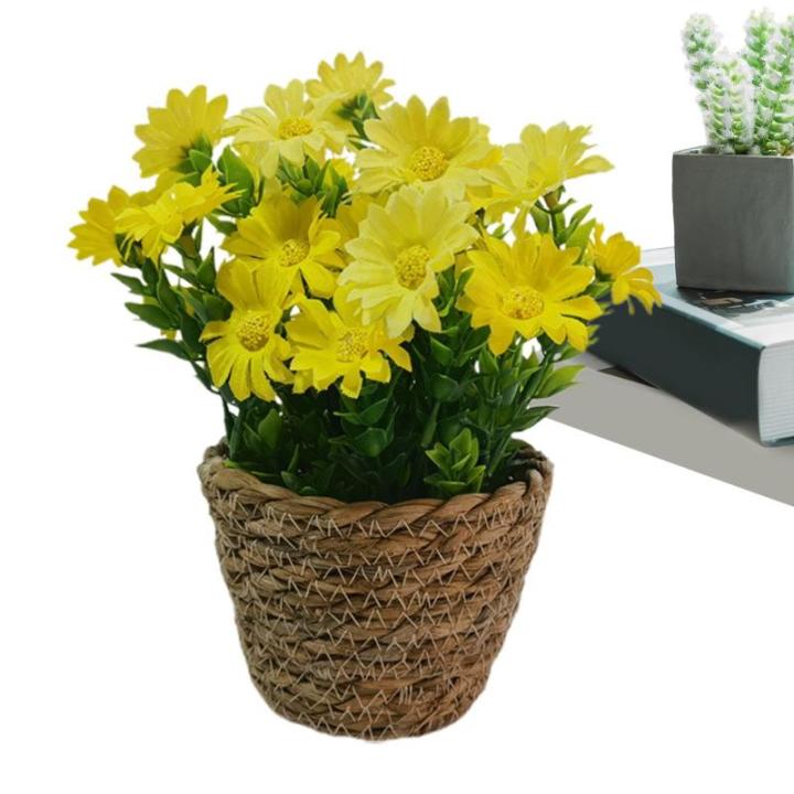 Künstliche Topfblumen,Künstlicher Gänseblümchentopf - Blumenarrangement mit Gänseblümchen im Rattantopf,Seidiger künstlicher Gänseblümchen-Rattan-Topf-Bonsai für die Tisc
