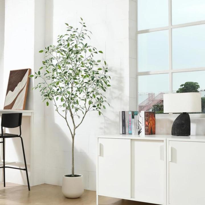 Ficus Benjamina Kunstplant 210 cm, witte pot, nep tropische plastic , groot voor woondecoratie, slaapkamer, tuin (1 stuks)