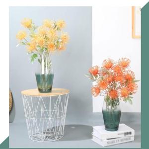 Kunstblumen Künstlicher Nadelkissenstrauß für den Innenbereich – Simulationsblumen aus Kunststoff mit Glasvase für Wohn- und Schlafzimmerdekoration für jeden Anlass