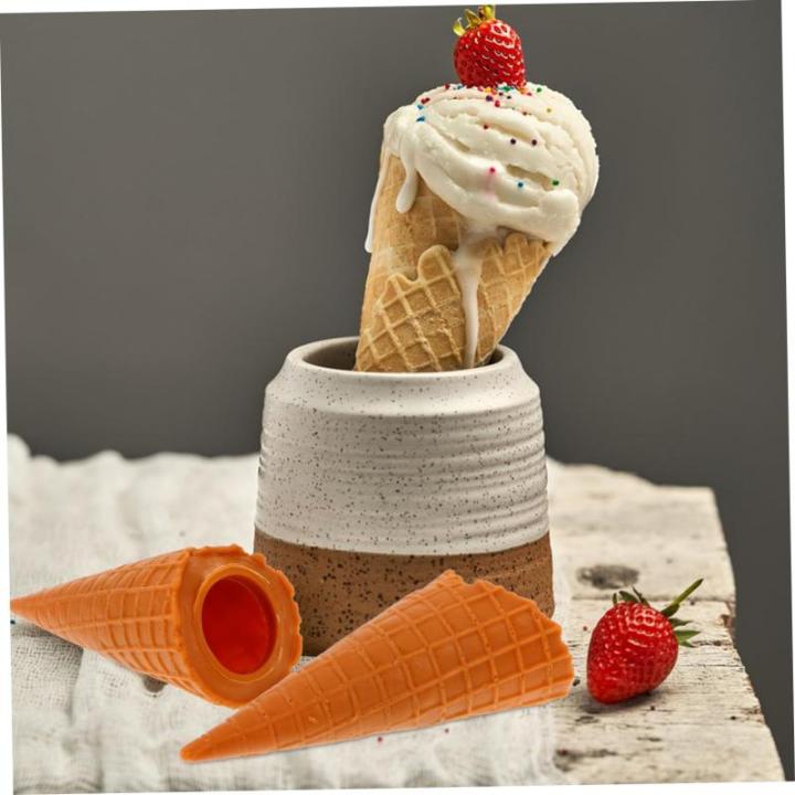 3St Knuspriger Modell kleine Eistüte Fotoaufnahme Einer Eistüten-Dekoration Simulation Eistüte-Requisite Displayzubehör für Dessertläden künstliche Eiswaffel PVC