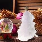 Einzigartiges Federbaum-Design, festlicher Tafelaufsatz, Weihnachtsdekoration, handgefertigte Figur mit Sternspitze, Ferienhaus für Neujahr, Weiß
