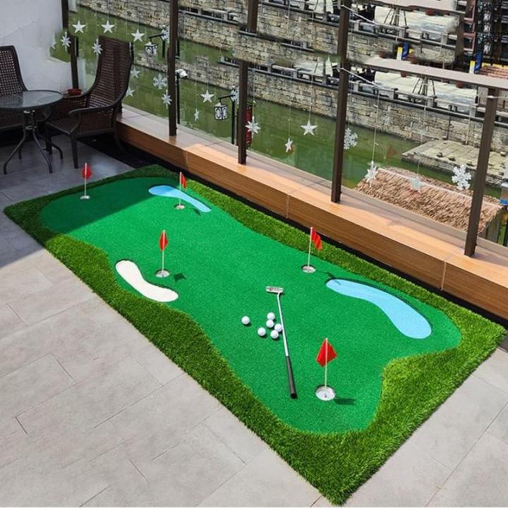 Golf Putting Green, Golfspiel-Grünmatte Mit Realistischem Rasen, Golf-Übungshilferolle Mit Ball Und Flaggen Für Drinnen Draußen Im Garten(1.5x3.5m)
