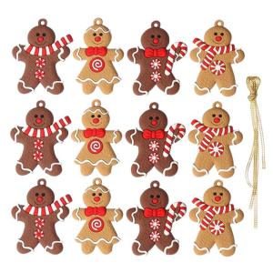 Set van 12 traditionele kerstboomversieringen rode man om op te hangen