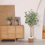Kunstmatige eucalyptusboom, 150 cm, nep-eucalyptusboom met groene zilveren dollarbladeren, zijden faux eucalyptusboom met plastic kwekerijpot, voor thuiskantoor en binnendecoratie,