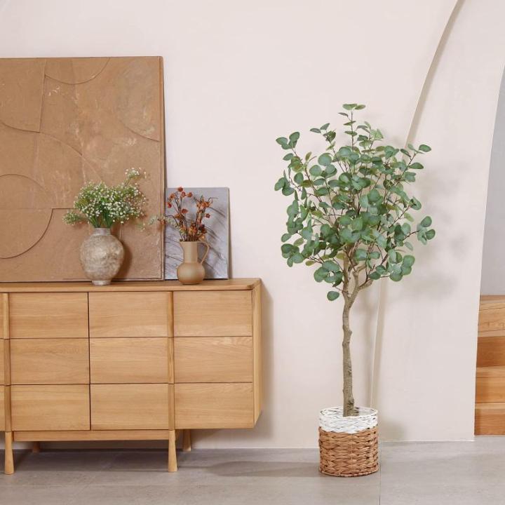 Kunstmatige eucalyptusboom, 150 cm, nep-eucalyptusboom met groene zilveren dollarbladeren, zijden faux eucalyptusboom met plastic kwekerijpot, voor thuiskantoor en binnendecoratie,