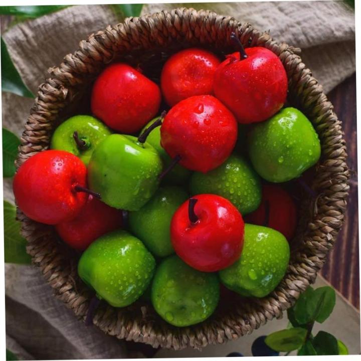 Kunstappels, 100 stuks plastic appels, 3 x 3 cm, levensechte rode mini-appels, doe-het-zelf nep fruit voor thuis, tafel, feest, kerstboomdecoratie, rood, plastic appels