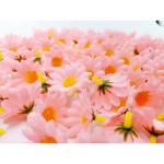 100 x Kunstmatig roze Craft Daisy Daisies Stof bloemen hoofden, Partij Bruiloft Tafel verstrooit Scrapbook accessoireUitnodiging kaart decoratie Craft Gadget