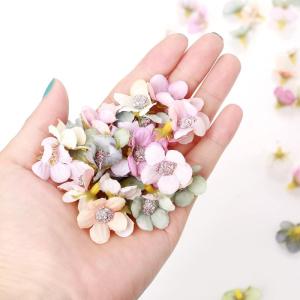 50 stuks gemengde mini kleurrijke , bloemen, madeliefjes, mix van pastel, kleine , , bloemkopjes, zijden bloemen, strooidecoratie, voor knutselen, bruiloft, feest, woondecoratie