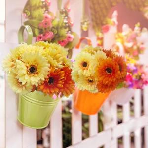 4 bundels van 20 hoofden kunstmatige madeliefjes bloemen, 2 kleuren zijden gerbera madeliefjes bloemen realistische kunstbloem voor thuiskantoor feest bruiloft middelpunt decoratie