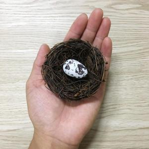 Mini-paaseieren van schuimstof: 100 stuks gespikkelde pastelkleurige paaseieren kunstmatige kleurrijke kleine eieren schattige miniatuur paaseieren om vazen te vullen als