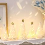 8 Stück Weihnachtsbäume aus Keramik Mini Weihnachten Tanne Figuren Porzellan Winter Deko Tannenbäume für Vintage Tisch Schreibtisch Schrank Kommode Wohnzimmer Schlafzimmer (Bel