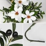 Kunstmatige olijftak met magnoliabloem