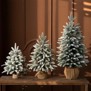 Mini-Weihnachtsbaum aus PE, gemischt, für den Schreibtisch, Weihnachtsbaum, Schneebaum, Ornament, Party-Ankleide, luxuriöses Weihnachtszubehör (Farbe: B, Größe: 45 cm)