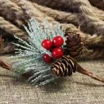 Künstliche Tannenzapfen für Weihnachten, Tannenzapfen, immergrüne Weihnachtsdekoration, Weihnachtsblumen-Plektren für Hochzeit, Party, DIY, Weihnachtsbaumdekoration (Form A)