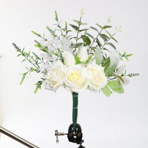met vaas, kunstmatige witte roos, bloemen in vaas, nep-eucalyptusplant, bloemstuk voor tafelmiddelstukken, babyshower, thuis, keuken, kantoor, coffeeshop, decoraties