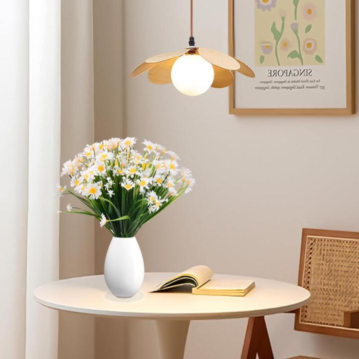 4 bundels kunstmatige madeliefjes, bloemen, vervaagt niet van kunststof, UV-bestendige nepbloemen, imitatiebloemen voor tuin, faux madeliefjes wilde bloemen voor plantenbak, verand
